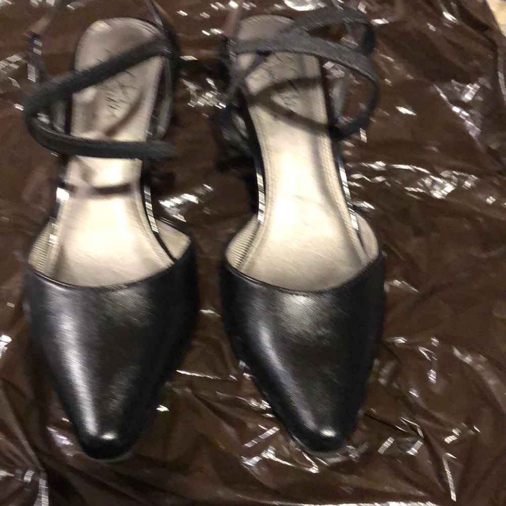 Woman’s Shoes